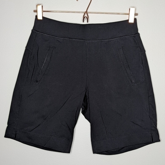 ✨3/$15 Athleta black exercise workout bike shorts XS - Picture 1 of 6